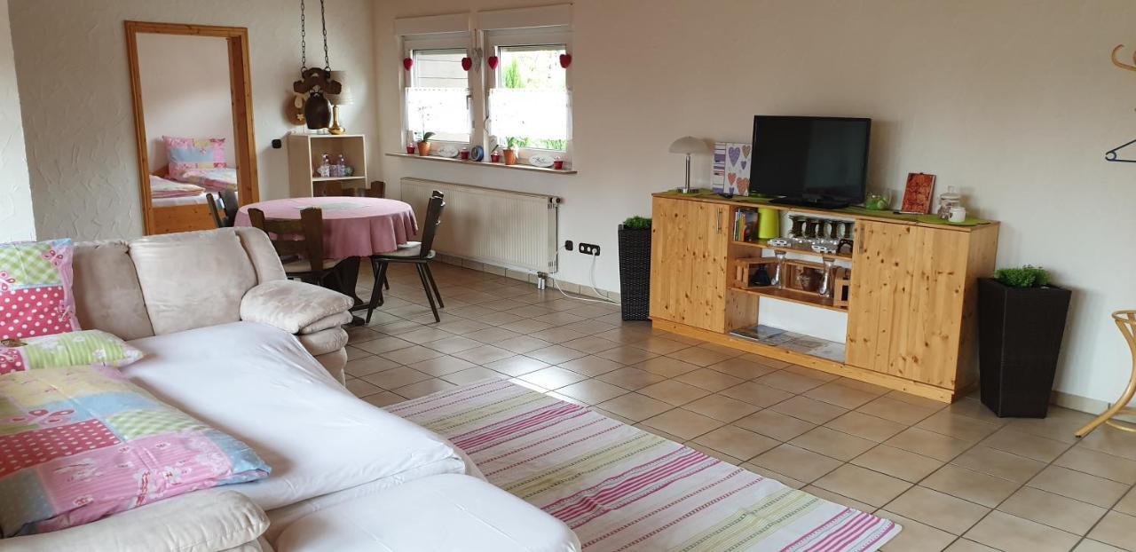 Ferienwohnung Weingut Leis Oestrich-Winkel Luaran gambar