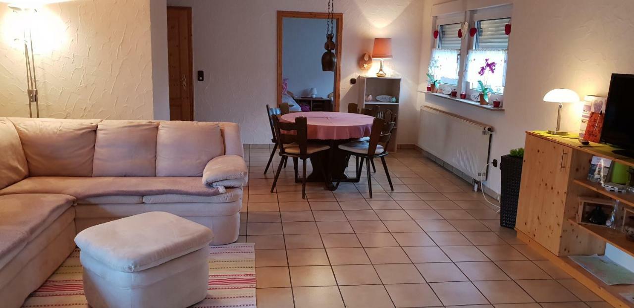 Ferienwohnung Weingut Leis Oestrich-Winkel Luaran gambar