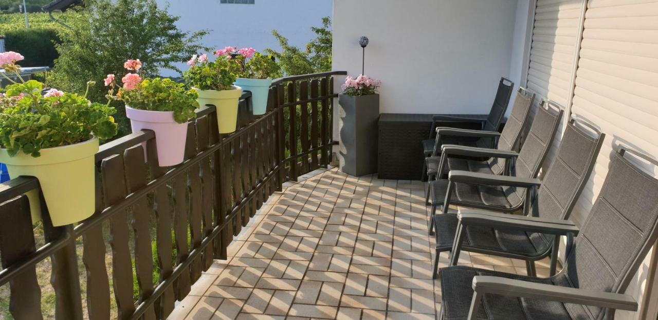 Ferienwohnung Weingut Leis Oestrich-Winkel Luaran gambar